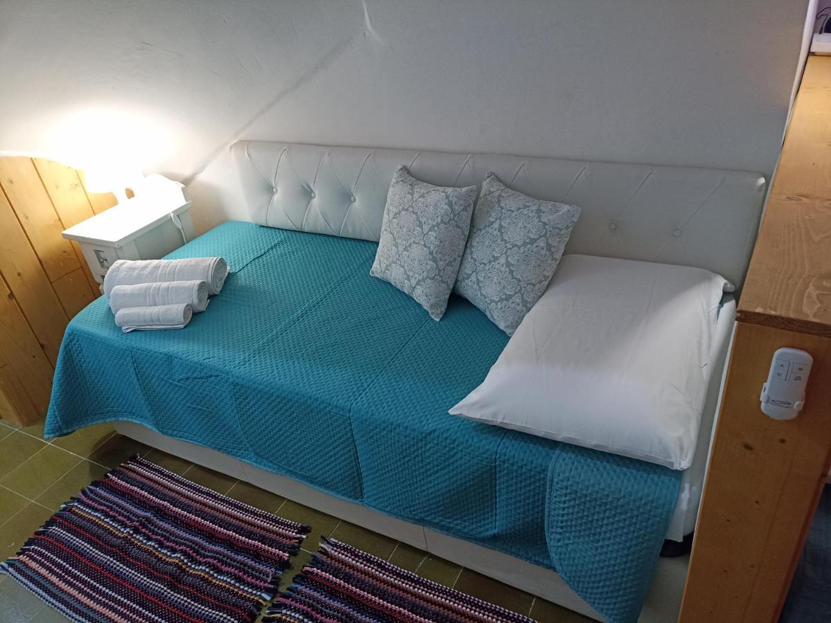 Villa Centro Urbano à Naples Extérieur photo